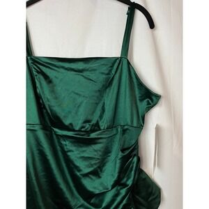 Emerald Sundae Dress Womens 18 Hunter Green Satin Ruched Asymmetrical GEPP4310